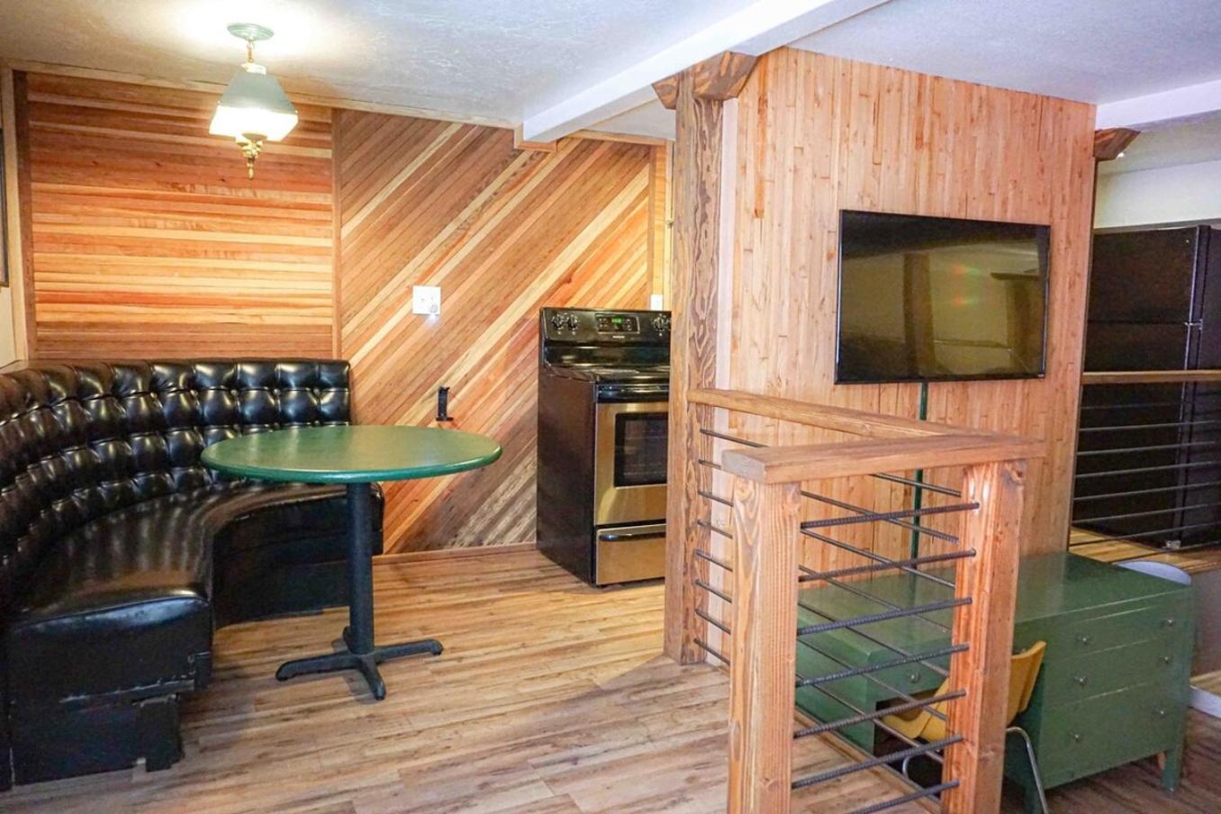 Bear Cave- Pet Friendly Suite In Shaver Lake Shaver-tó Kültér fotó