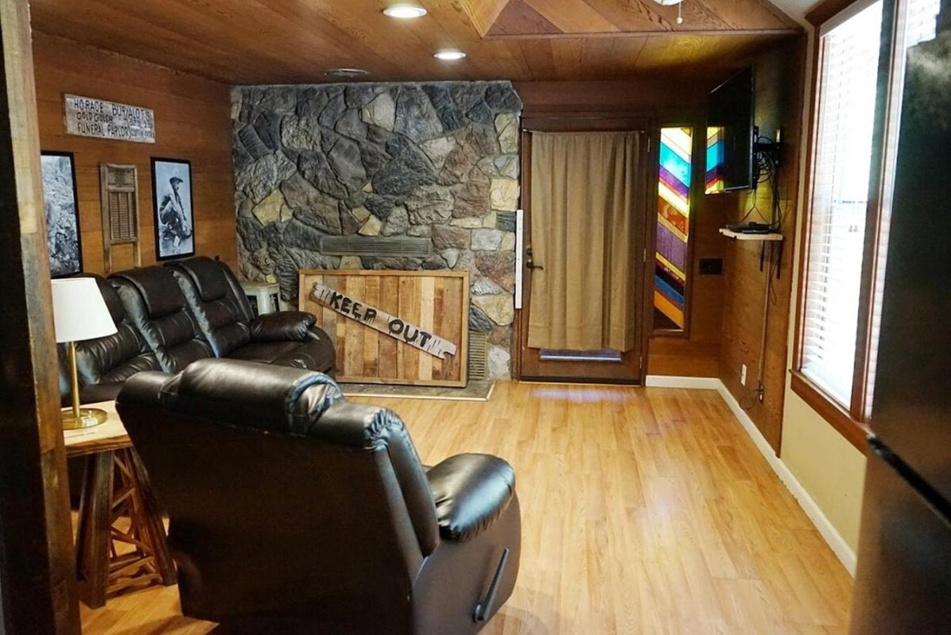 Bear Cave- Pet Friendly Suite In Shaver Lake Shaver-tó Kültér fotó
